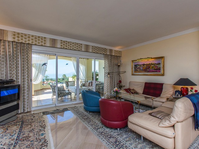 Penthouse in Elviria