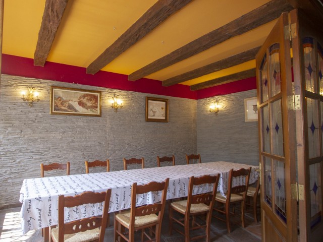 Comercial, Marbesa, R3270835