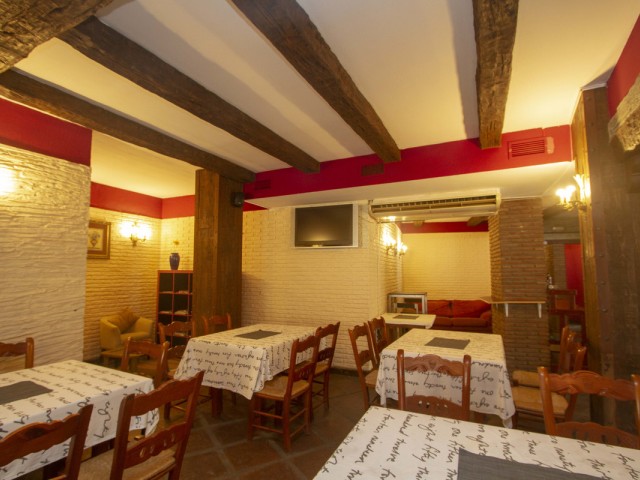 Comercial con 0 Dormitorios  en Marbesa