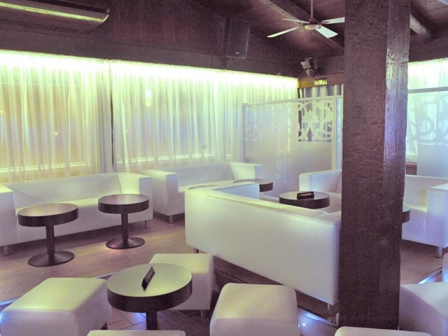 Commercial in Nueva Andalucía