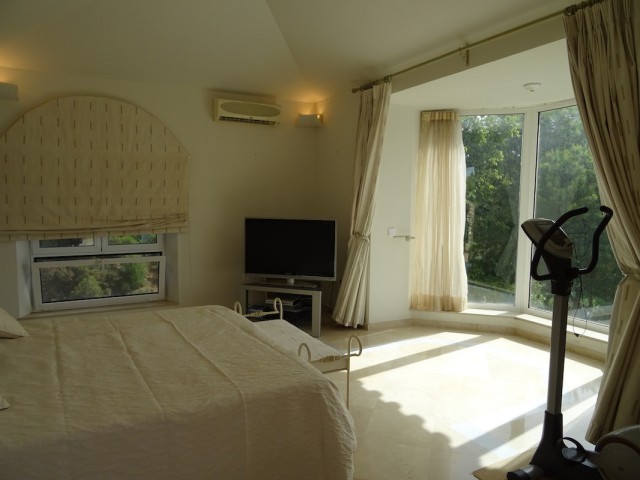 4 Schlafzimmer Villa in Sotogrande Alto