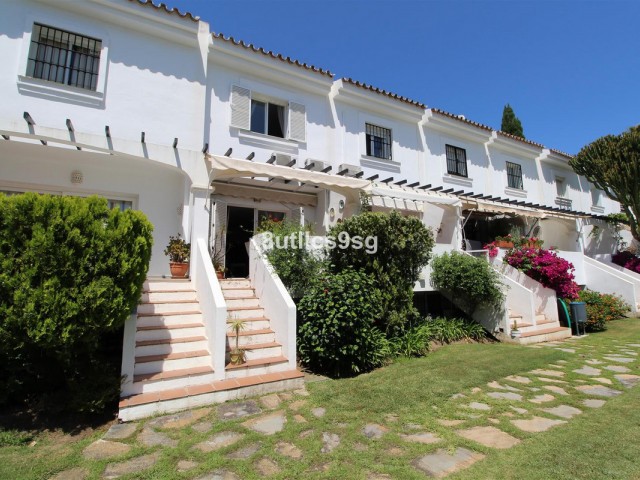 Maison mitoyenne, Nueva Andalucia, R4354444